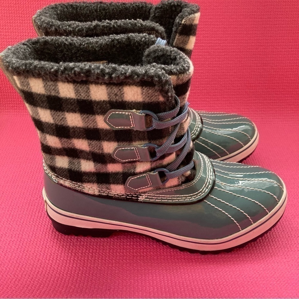 - Skechers Waterproof Thinsulate Insulation Rain Boots Blue W/ Black-White…